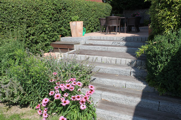 Reininghaus - Berkamen - Gartengestaltung - Beete - Terrassen